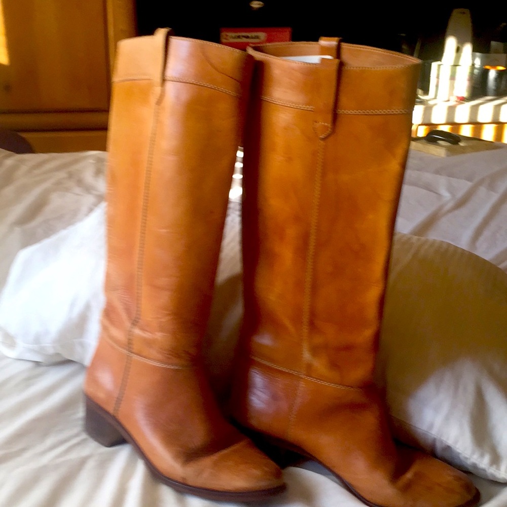 Leather boots